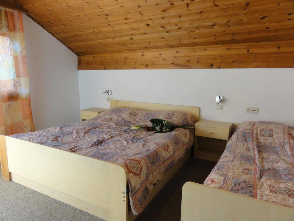 Hotel Klammer Випитено Екстериор снимка