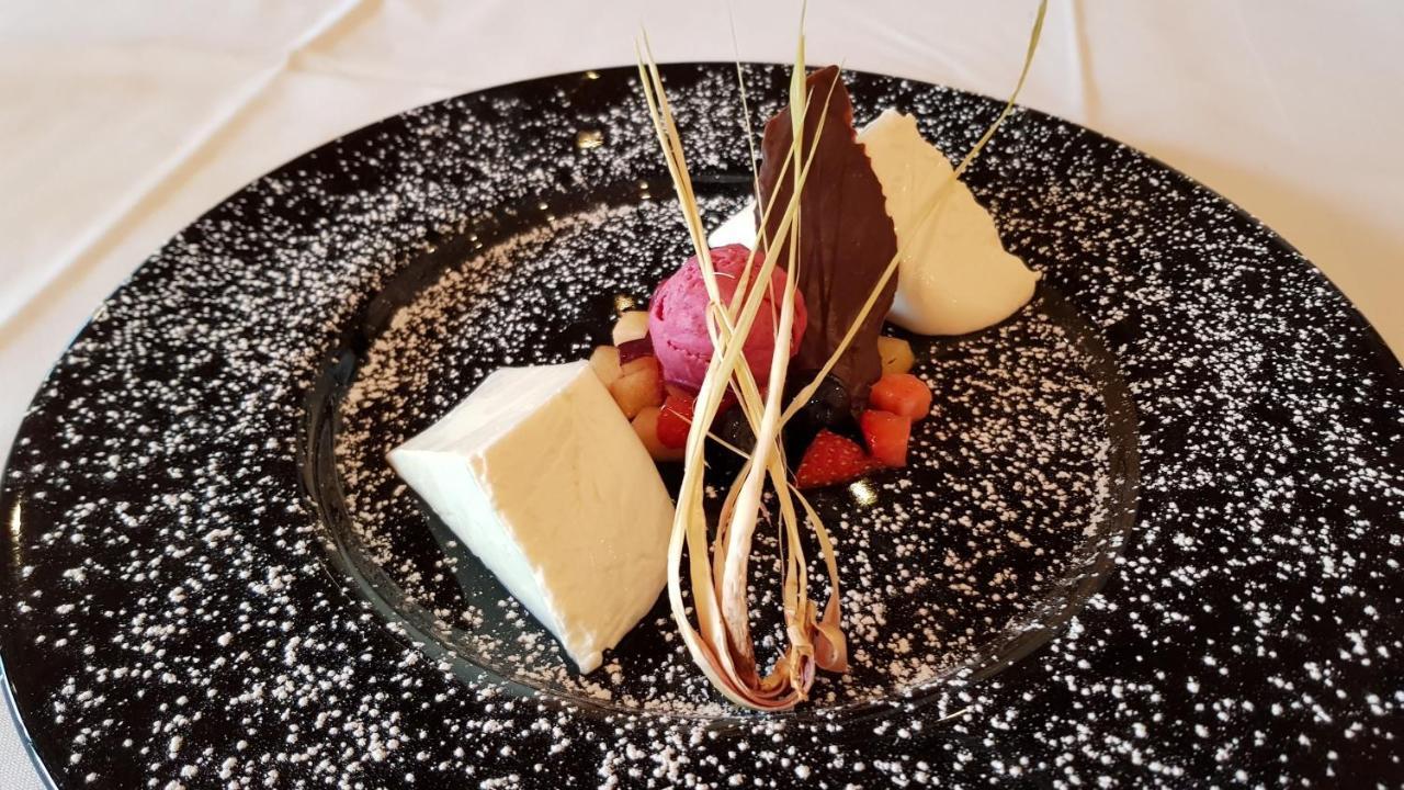 Hotel Klammer Випитено Екстериор снимка